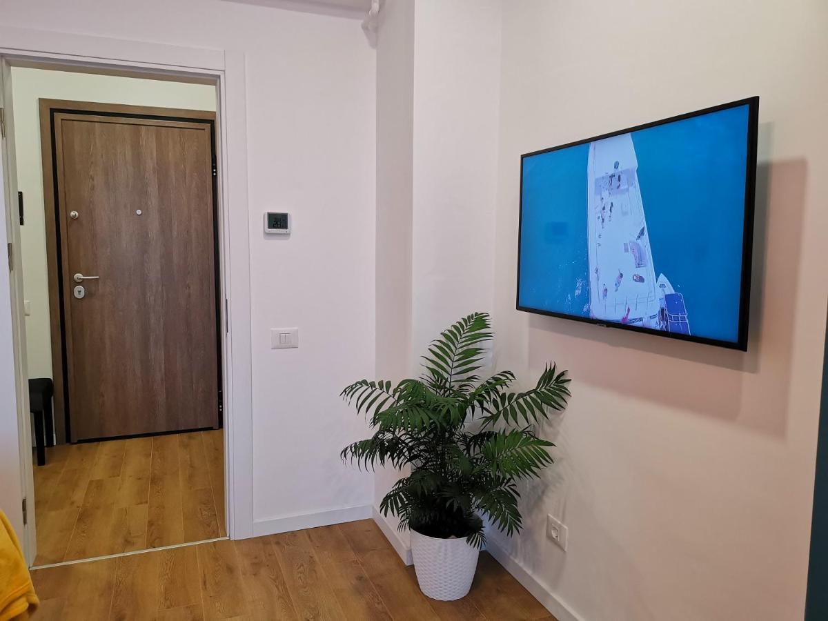 Sunset Bucharest Rebreanu Apartment Екстериор снимка